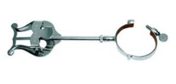 [8435040790970] ATRIL MARCHA PARA OBOE PLATEADO ARGOLLA ABIERTA